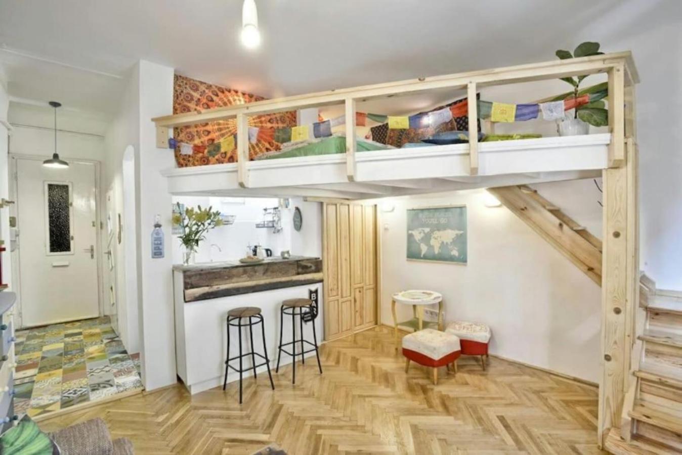 Charming With Bistro Kitchen Apartmán Budapešť